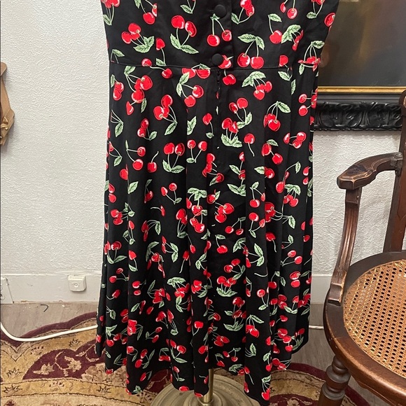 π Hell Bunny Vixen Cherry Print Dress β Size Small (NWOT Without Tag) - Picture 7 of 9